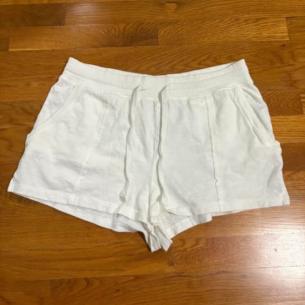 Love by Gap White Drawstring Lounge Shorts